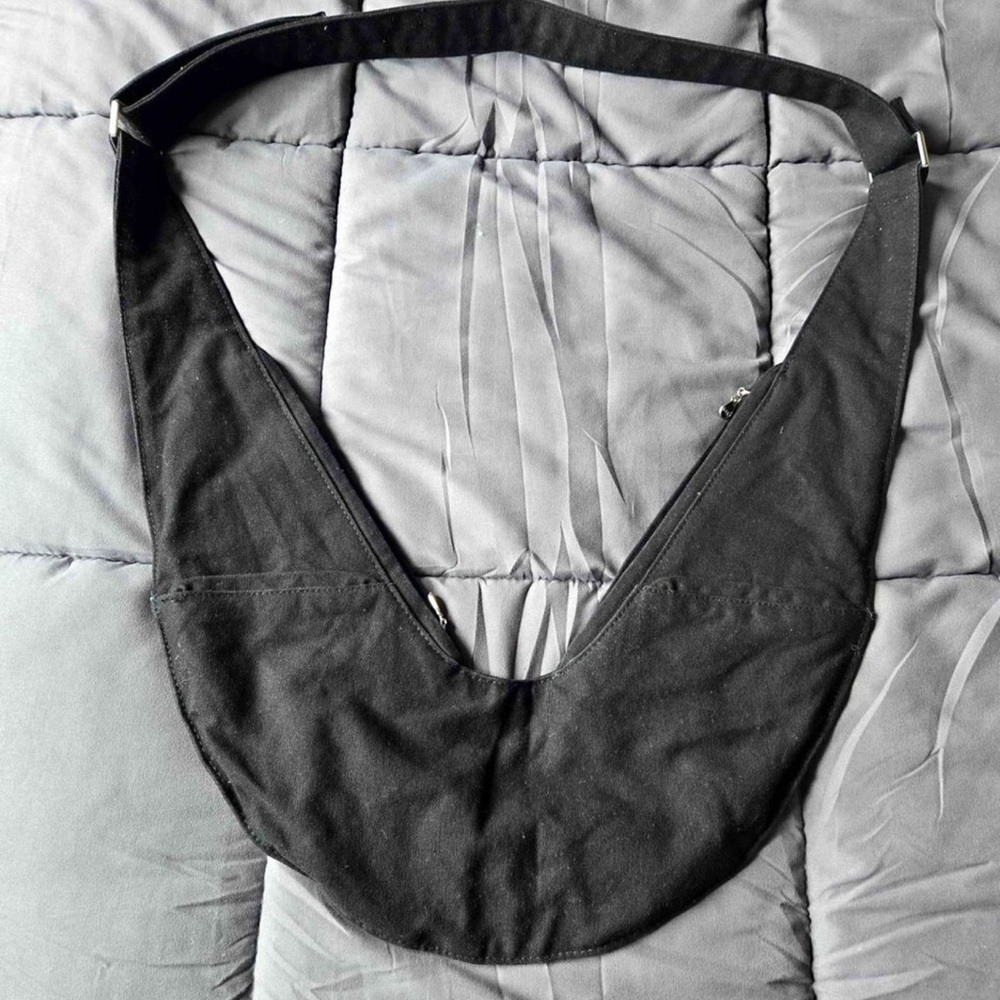 The Sak Sash Bag